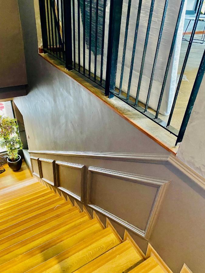 Faizal Madhi Homestay Kuching Exterior foto